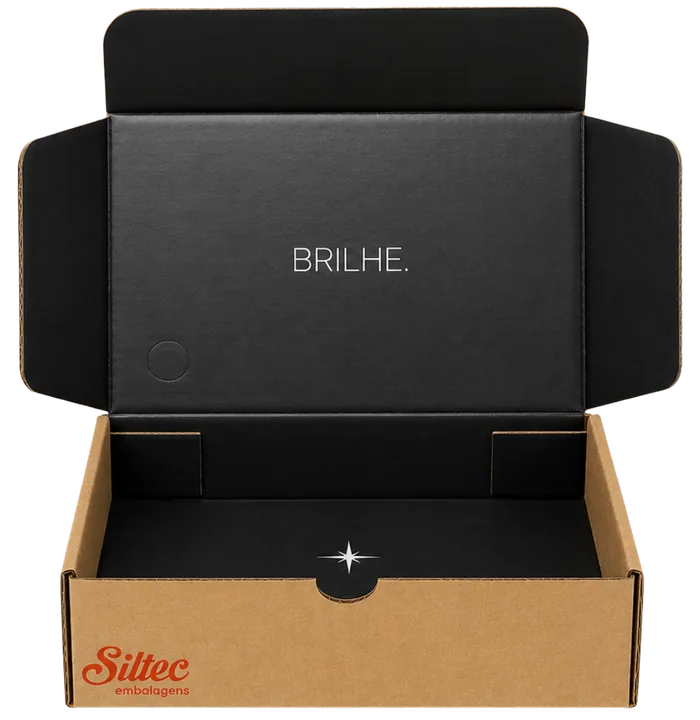 Interior personalizado em preto